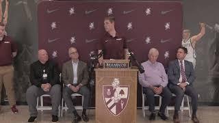 Coach Scott Davenport Announces Davenport Family Scholarship