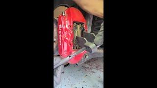 Lets Look at BRAKE PADS! service Brembo Brake #diy #mechanic #automotive