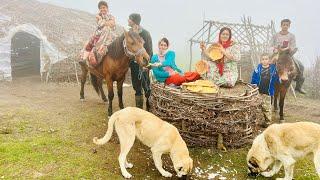 Busy Day in Nomadic Life | Baking Bread & Packing for the Big Autumn Migration