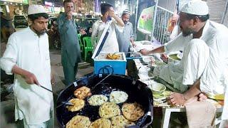 MALPUA Sehri Special 3:00am | People Are Crazy For Malpua At Street Food Hussainabad, Karachi.