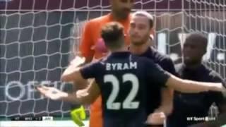 Highlights : West Ham United (2) VS (3) Juventus