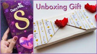 Unboxing Valentine's Day Gift | Valentines Day Special | Unboxing Cadbury Diary Milk Silk 