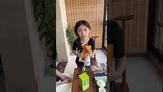 真的是分不清大小王了吗？瞧这一家子 又是母慈子孝的一天 漏风的小棉袄 喝茶 沙雕日常