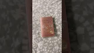 my summer to-be-read  #book #booktube #booktok #books #books #tbr #bookworm #booklover #read