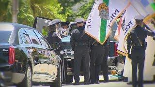Community Pays Tribute To Former Miami Top Cop Timoney