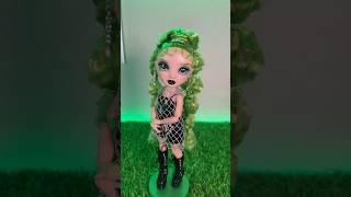 Let’s restyle this Fantastic Fashion Jade doll by Rainbow High! #dollrestyle #rainbowhigh #jade e