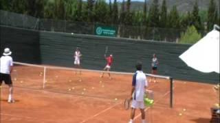 Guillermo Vilas Tennis Academy - Vídeo 3 . Entrenamiento con Guillermo Vilas