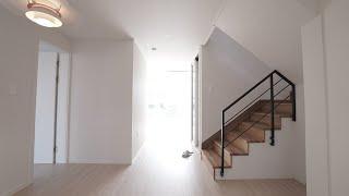 White interior. Seoul house