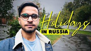 Holiday In Russia   Please Wait