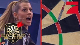 Triple 13! Sarah Harrison verwandelt Match Darts!  | Promi Darts WM 2020 | ProSieben