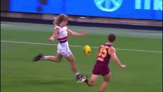 BAILEY SMITH WITH ICE IN VEINS - BULLDOGS VS LIONS SEMI FINAL