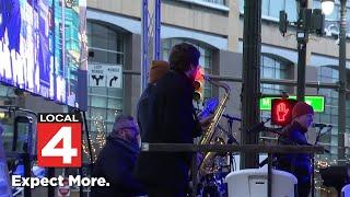 Detroit celebrates Hanukkah with 'Menorah in the D'