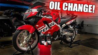 2000 Honda CBR600 F4 Oil Change How To! It's Easy!