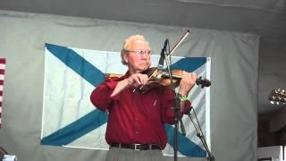 THE POIRIER FAMILY - RED HAIRED BOY & OLD JOE CLARK LIVE 2011