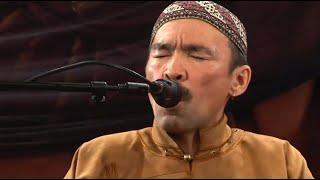 Amazing throat singing by Kaigal-ool Khovalyg (Huun Huur Tu)