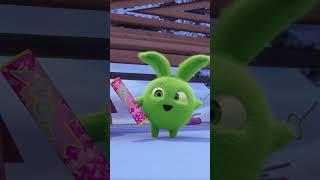 Sunny Bunnies Hopper's Fireworks Bloopers #shorts #funny
