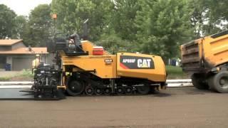 Operator Describes Benefits of Caterpillar AP655F Paver