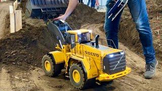 MEGA RC VOLVO L350F WHEEL LOADER 1/8