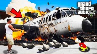 GTA 5:Franklin & Shinchan Found A Crashed Plane Nearby Michael House In Gta 5...!