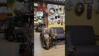 The Junktique 4/11 #antiquebooth #buckshappening #quakertownpa #visitbuckspa #vintagebooth