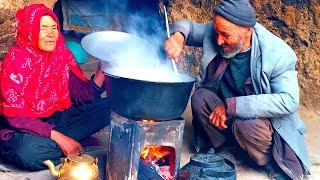 Old Lovers' Lives in Cave / Rural Life in Afghanistan