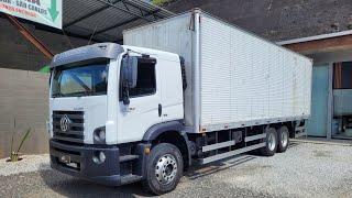 VW 24280 6x2 Truck 2017 Baú Rampa elevatória
