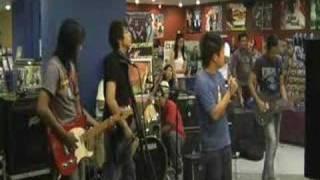 Maghihintay "Live" by Eyescream