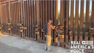 Mexico to America border crossing gate  || America donkey || usa donkey donkey