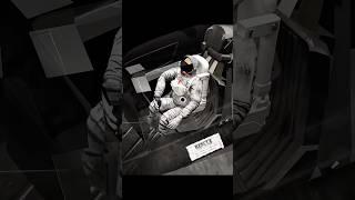 Why SR-71 pilots had to wear space suits? #engineering