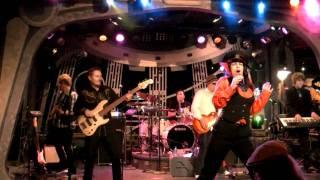 Tomasina @ Disneyland - November 6, 2010 ("Sweet Child O' Mine")