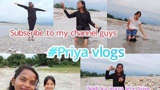 Chel nadi ka maza lete huye.                     #fun With smriti #youtubvido #Priya vlogs