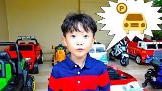 Yejun Build Car Toy Parking Lot in House | Story for Children