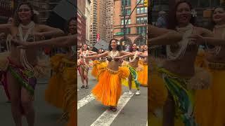 NYCHULA Dancing #shorts #streetdance #dancing #huladance #newyork @youtubecreators #YouTubeHighFive