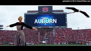 Julie Andrews tells Auburn fans 'War Eagle'