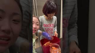 Kimchi refill from mama️ #koreanfood #kimchi