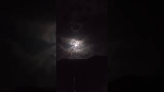 구름에 달가듯이 #구름 #달 #moon