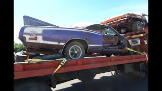 SUPER BEE IS SUPER RUSTY, AN ORIGINAL ONE-OWNER 383 THAT IS RUSTED TO PIECES.