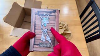 Unboxing G.G. the Giraffe Figurine Video - Rabbit from Steam Powered Giraffe