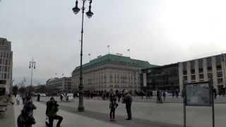 Berlin Alemania Puerta de Brandenburgo