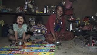 Cooking and eating eggs and noodles in village || Rural life