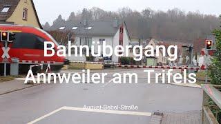 Bahnübergang Annweiler am Trifels "August-Bebel-Straße"