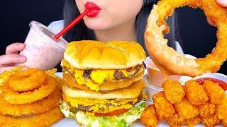 ASMR GIANT FAIR CHEESEBURGER, ONION RINGS & TATER TOTS | MUKBANG | ASMR Phan