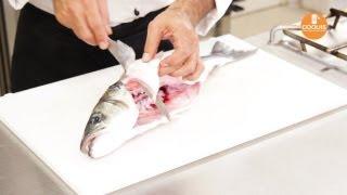 Tecniche di cucina: come sfilettare il pesce affusolato