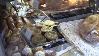 The Local Way Paris—Baguettes & Boulangeries