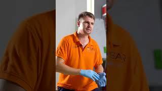 Автоматичний зовнішній дефібрилятор АЗД   це невеликий апарат, призначений для надання екстреної доп