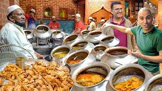 OLD DELHI Indian Street Food Tour w/ LEGEND @delhifoodwalks