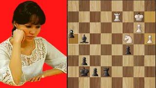 Vulnerable King I Beautiful Checkmate | Alexandra Samaganova  #chess
