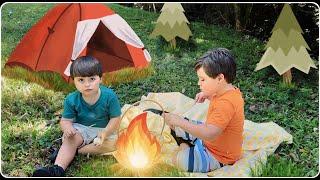 Kim e Fom acampam na floresta!!!!