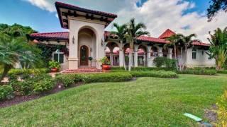 Luxury Home in The Moorings | Taranto Team Luxury Real Estate