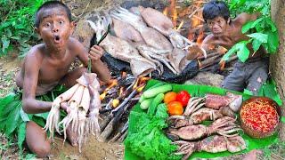 Primitive Technology - New Food Recipes In Jungle - Squid Eating